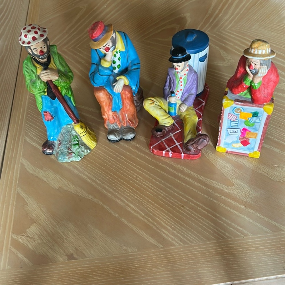 Emmet Kelly collection of 4